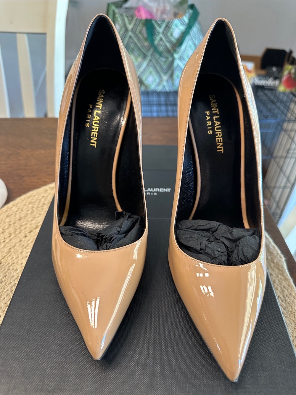 Saint Laurent Nude Pumps 39 Like New with box